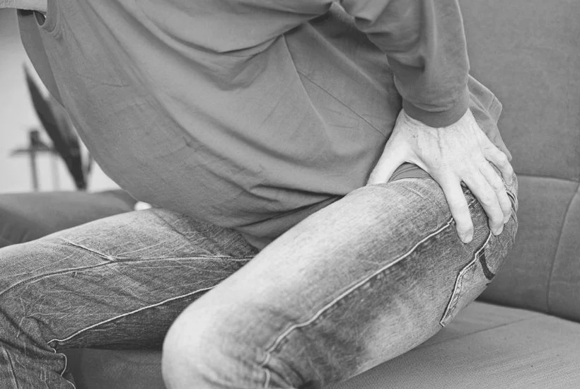 Kalça Bursiti Nedir? Nedenleri, Belirtileri ve Korunma Yolları